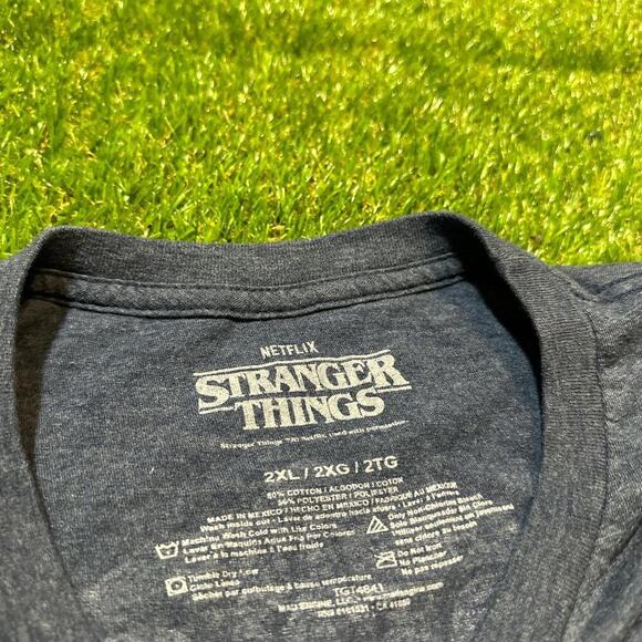 Stranger things mosaic double print - Picture 5 of 5